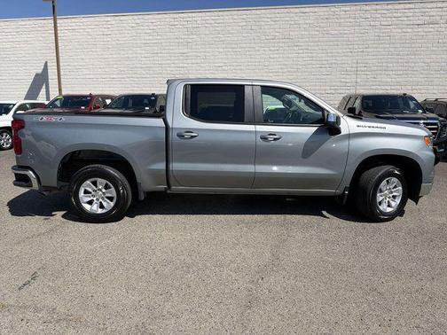 Sterling Gray Metallic 2025 Chevrolet Silverado 1500 LT