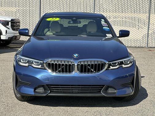 BLUE 2022 BMW 330 330i