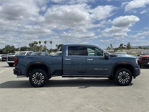 2025 GMC Sierra 2500 Denali Ultimate
