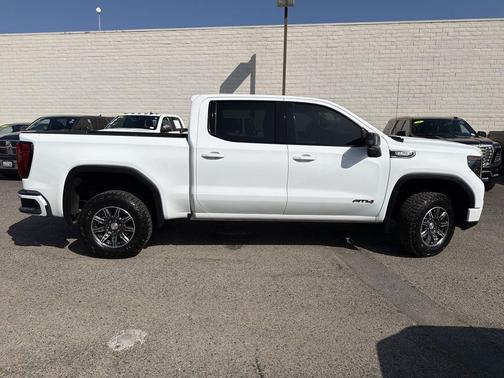Summit White 2025 GMC Sierra 1500 AT4