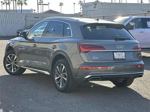 2023 Audi Q5 45 S line Premium Plus