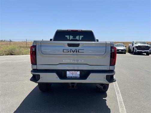 2025 GMC Sierra 2500 Denali Ultimate