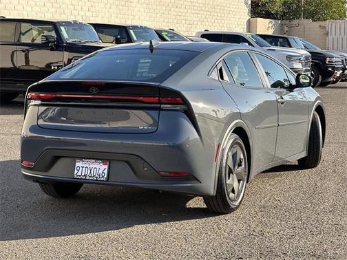 2024 Toyota Prius LE