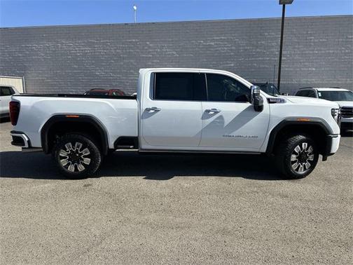 2025 GMC Sierra 2500 Denali