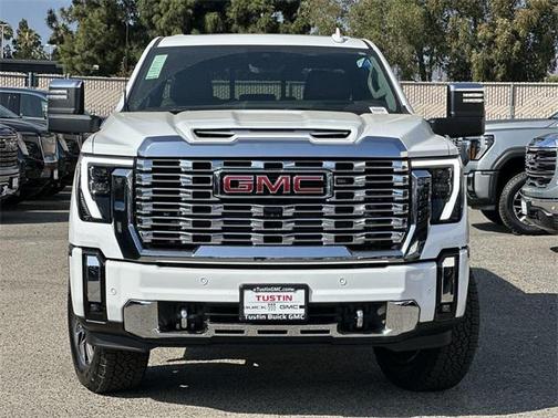 2025 GMC Sierra 2500 Denali