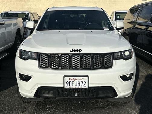 2019 Jeep Grand Cherokee Altitude