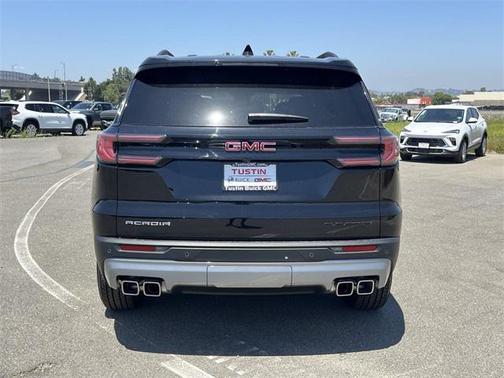 2025 GMC Acadia FWD Elevation