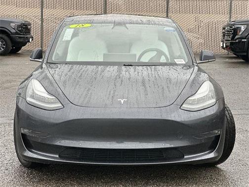 2018 Tesla Model 3 Performance