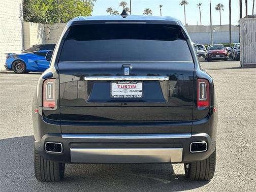 2022 Rolls-Royce Cullinan Base