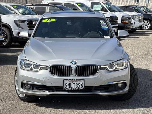 Glacier Silver Metallic 2018 BMW 330 330i