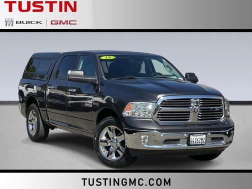 Granite Crystal Metallic Clearcoat 2018 RAM 1500 Big Horn