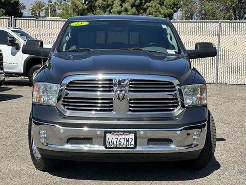 Granite Crystal Metallic Clearcoat 2018 RAM 1500 Big Horn