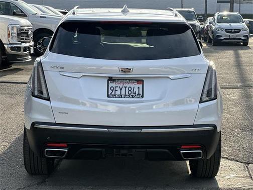 2023 Cadillac XT5 Sport