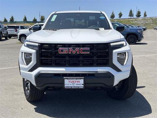 2025 GMC Canyon Elevation