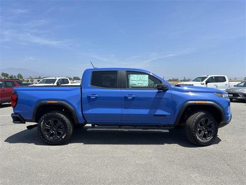 2025 GMC Canyon Elevation