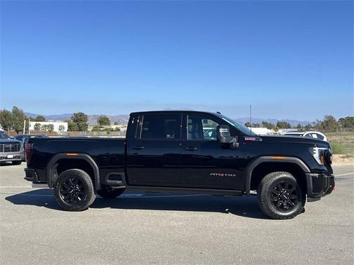 2026 GMC Sierra 2500 AT4