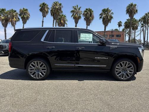 Onyx Black 2026 GMC Yukon Denali Ultimate
