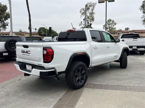 2025 GMC Canyon Elevation