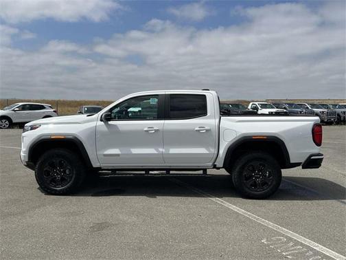 2025 GMC Canyon Elevation