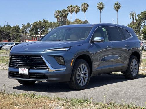 ocean blue metallic 2026 Buick Enclave Preferred FWD