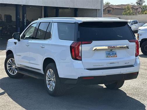 2023 GMC Yukon SLT