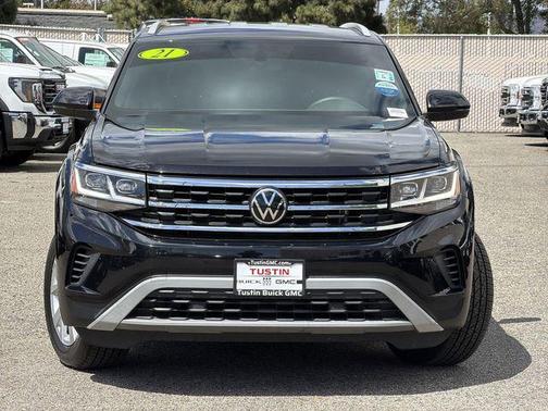 Deep Black 2021 Volkswagen Atlas Cross Sport 2.0T S