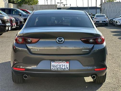2023 Mazda Mazda3 FWD w/Preferred Package