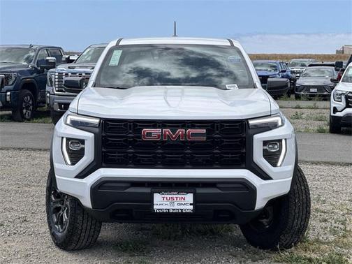 2025 GMC Canyon Elevation