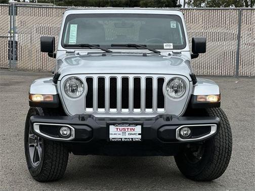 2023 Jeep Wrangler 4-Door Sahara 4x4