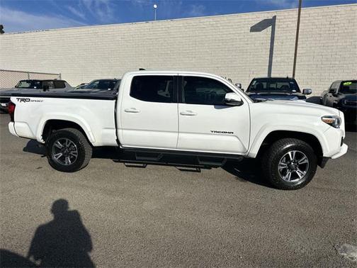 2019 Toyota Tacoma TRD Sport