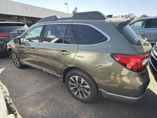 Wilderness Green Metallic 2017 Subaru Outback 2.5i Limited