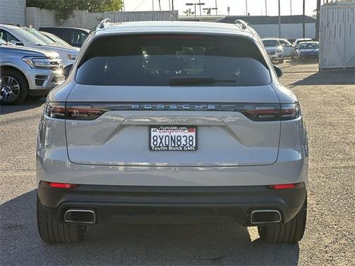 2021 Porsche Cayenne Cayenne