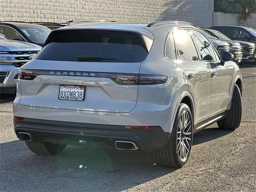 2021 Porsche Cayenne Cayenne