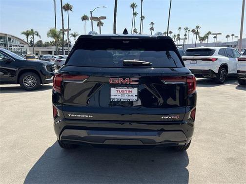 2026 GMC Terrain AWD AT4