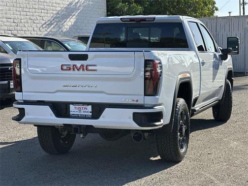 2026 GMC Sierra 2500 AT4