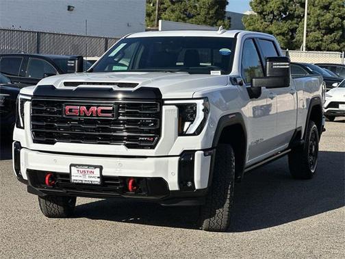 2026 GMC Sierra 2500 AT4