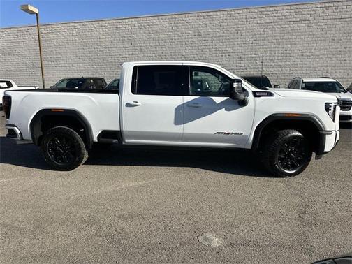 2026 GMC Sierra 2500 AT4