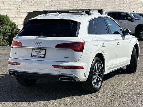 2023 Audi Q5 45 S line Premium Plus