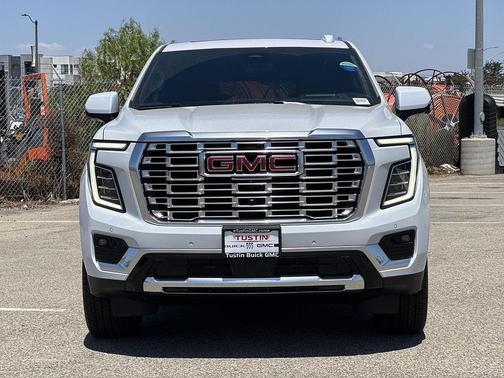 Glacier White Tricoat 2026 GMC Yukon XL Denali