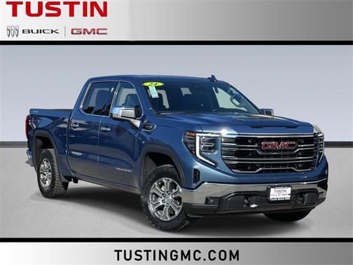 2024 GMC Sierra 1500 SLT