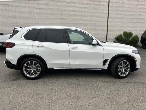 2024 BMW X5 PHEV xDrive50e