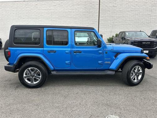 2022 Jeep Wrangler Unlimited Sahara