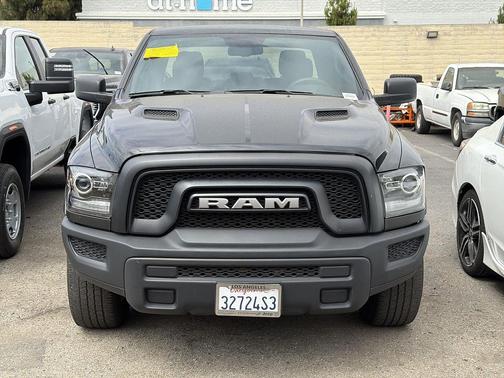 Diamond Black Crystal Pearlcoat 2022 RAM 1500 Classic Warlock Quad Cab 4x2 6'4' Box