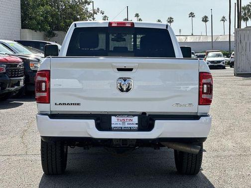 2024 RAM 2500 Laramie Crew Cab 4x4 6'4' Box