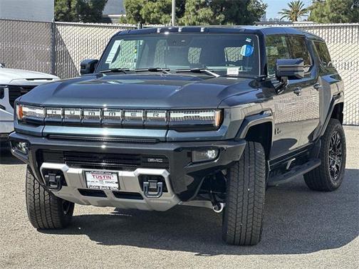 2025 GMC HUMMER EV SUV 2X