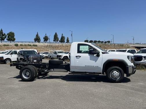 Summit White 2026 GMC Sierra 3500 Base