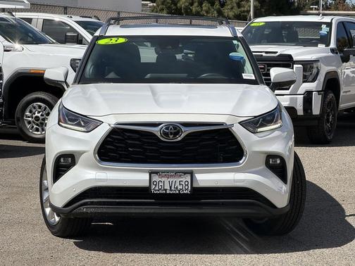 Wind Chill Pearl 2023 Toyota Highlander Limited