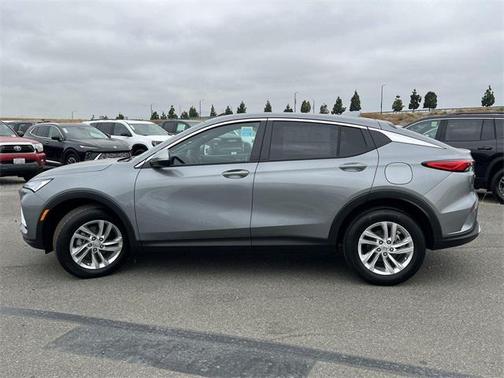 2025 Buick Envista Preferred FWD