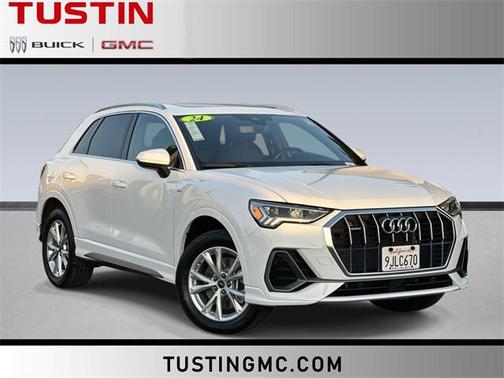 2024 Audi Q3 Premium 45 TFSI S line quattro Tiptronic