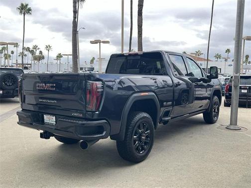 2026 GMC Sierra 2500 AT4